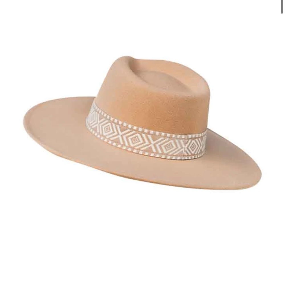 FEDORA HAT